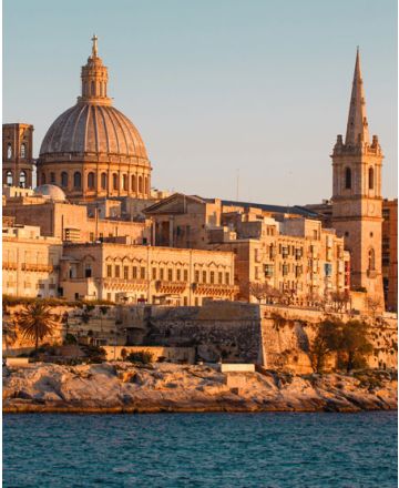 Flybillet til Malta tur/retur