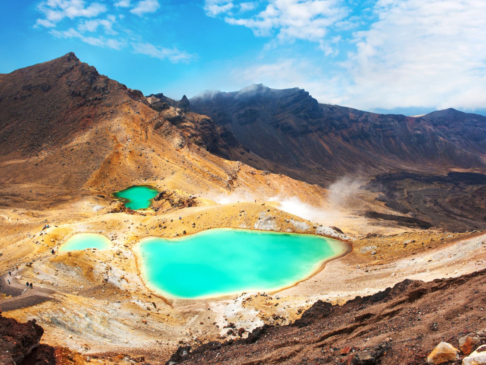 Smaragdblå sø på vandreruten Tongariro Crossing, New Zealand