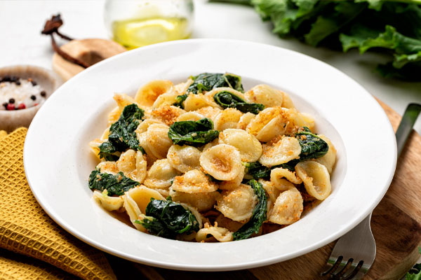 Orecchiette – Den ørerunde pasta fra Apulien Orecchiette – Den ørerunde pasta fra Apulien