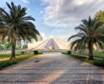Enver_Hoxha_Pyramid_i_Tirana_iStock-182174389.jpg