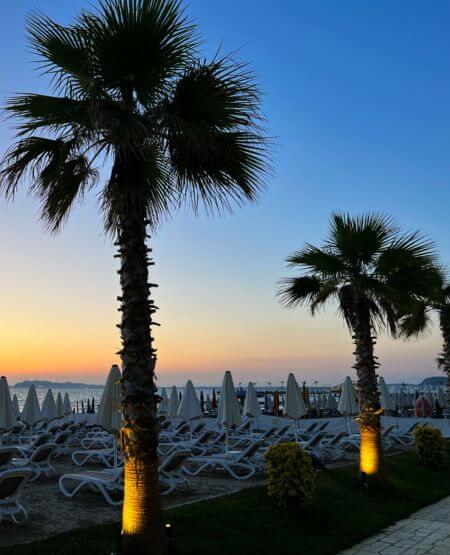 Golem_strand_iStock-1506032063.jpg