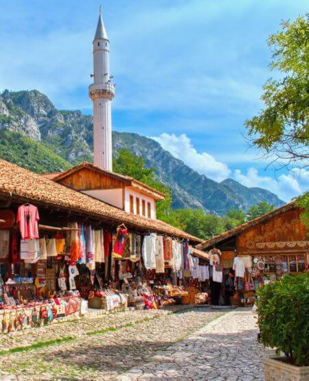 Kruja_iStock-2239921533.jpg_1