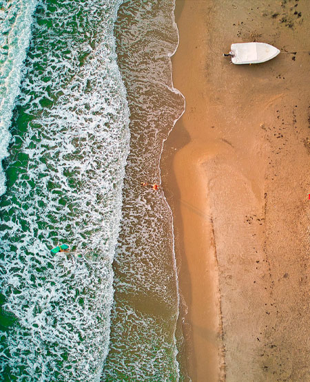 En sidste tur på badestranden En sidste tur på badestranden