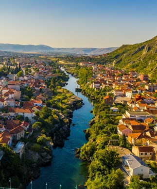 Mostar_by_iStock-1216409019_323-390