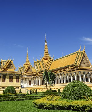 10_-_Royal_Palace_Phnom__Penh_494298363_323-390