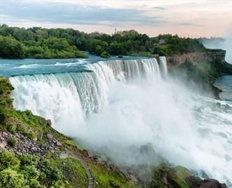 Udsigt over Niagara Falls Udsigt over Niagara Falls