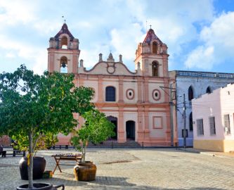 Church of Our Lady of Carmen – kirke på Plaza del Carmen i Camagüey