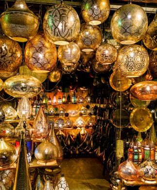 Eksotiske lamper i Khan el-Khalili basaren i Kairo