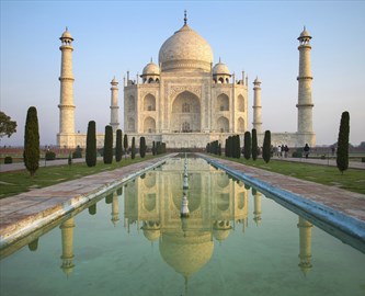 Taj_Mahal_178599641_333-270