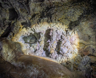 island-vatnshellir-grotte