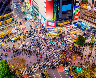 Shibuya-krydset - verdens måske mest travle fodgængerfelt, Tokyo, Japan Shibuya-krydset - verdens måske mest travle fodgængerfelt, Tokyo, Japan