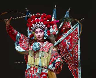 Peking_Show_83888927_333x270