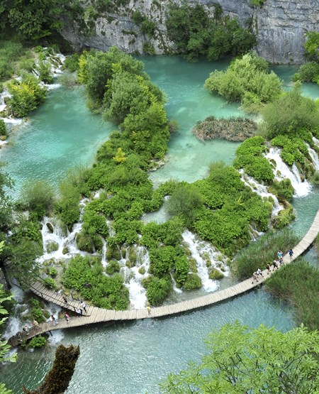 Kroatiens smukke Plitvice område set fra luften