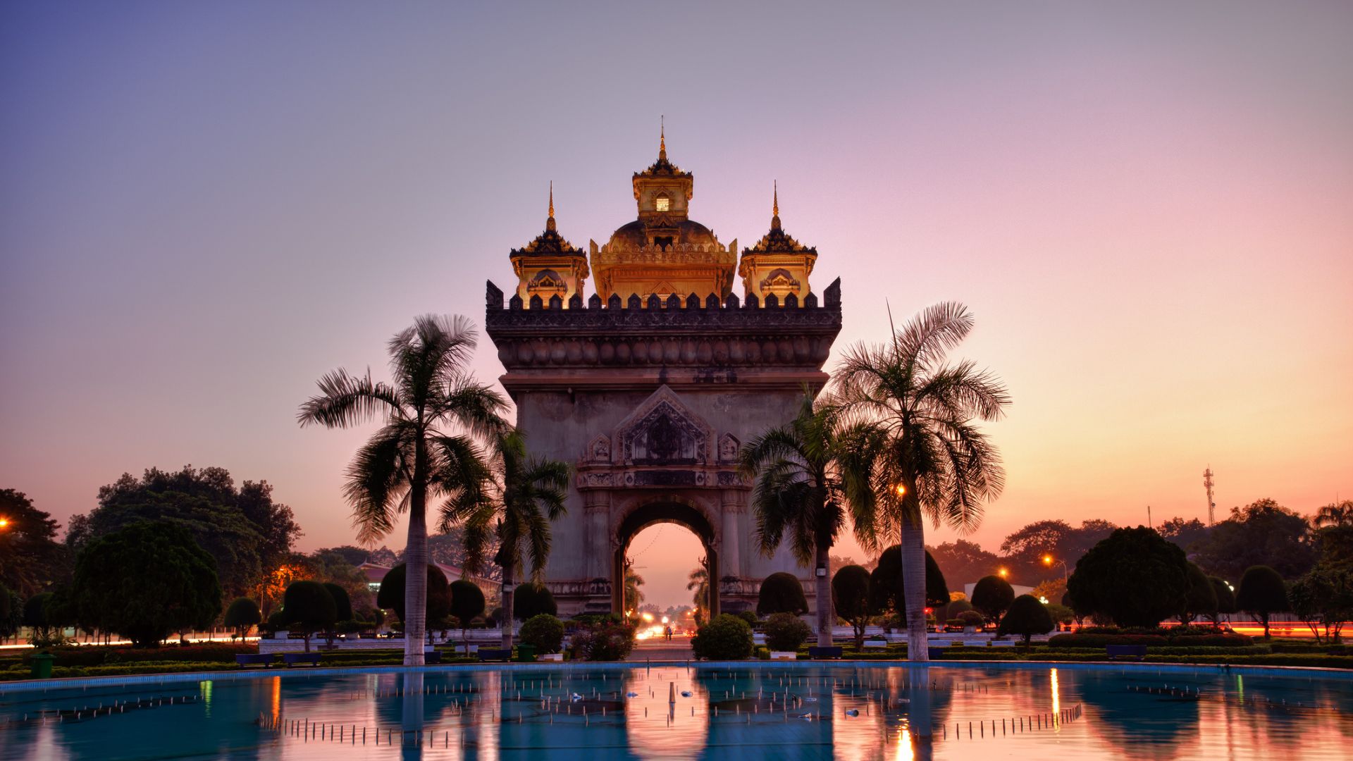 Laos’ kongebyer – Oplev Luang Prabang, Vang Vieng og Vientiane