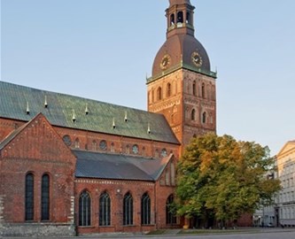 Riga_Dome_Cathedral_159369104_333-270