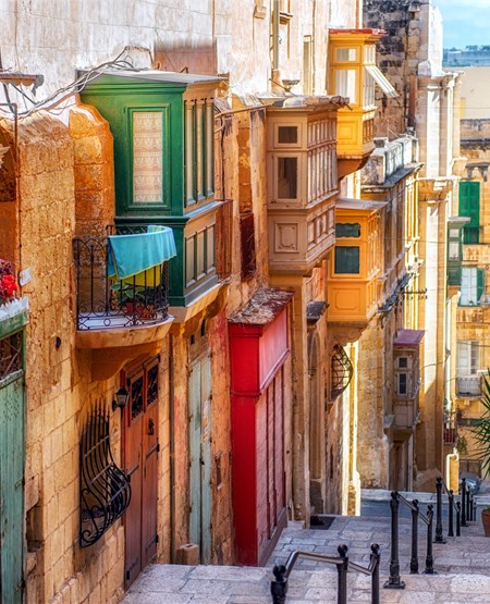 Vallettas farverige gader på Malta