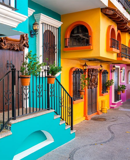 Farverige huse i Puerto Vallarta, Mexico Farverige huse i Puerto Vallarta, Mexico
