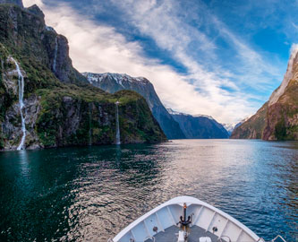 new_zealand_milford_sound-1068535378_333_270