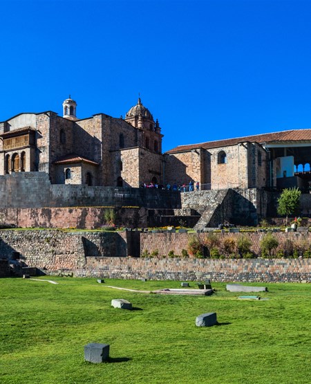 Convent_of_Santo_Domingo_Korikancha_Cusco_Peru-537416250_450-555