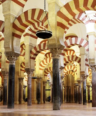Mezquita_katedral_Great_mosque_Cordoba_spanien_166127535_323-390