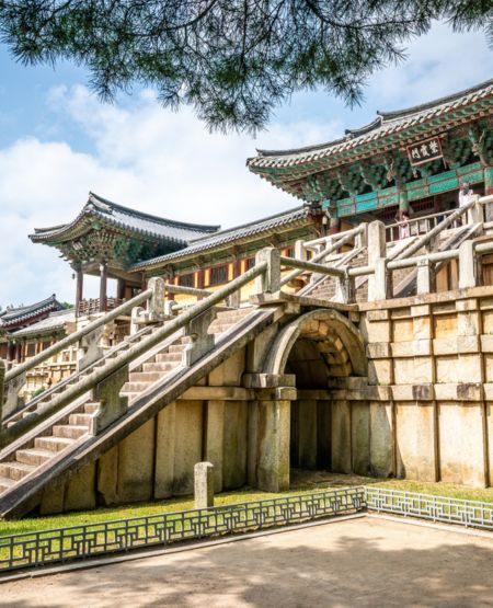 Flot gammel bygning i den tidligere hovedstad i Silla-dynastiet, Gyeongju