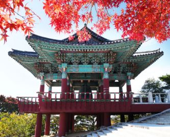 Tempel ved Seokguram ved Tohamsan-bjerget