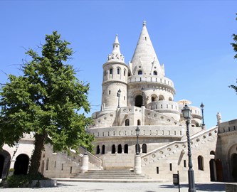 Fisherman_Bastion_176849001_333-270
