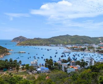 Udsigt over Vinh Hy-bugten, Vietnam