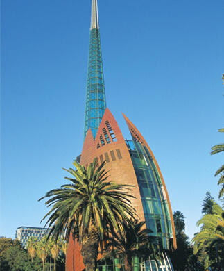 Udsigt op til The Bell Tower I Perth I Australien