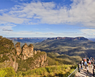 Blue_Mountains_three_sisters_520776791_333x270