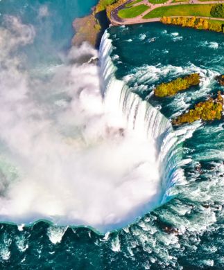 Niagara Falls set fra luften