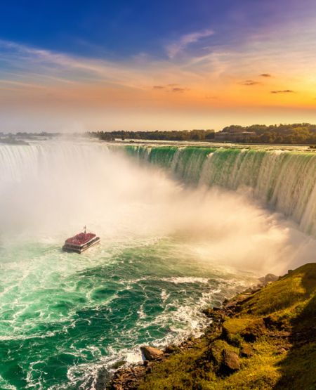 Horseshoe Falls med Maid of the Mist