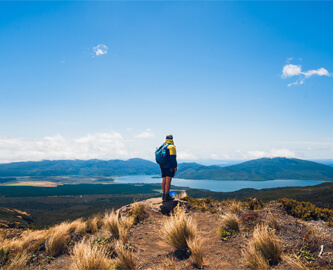 Hiking_Tongariro_Crossing_iStock-1138486505_333x270