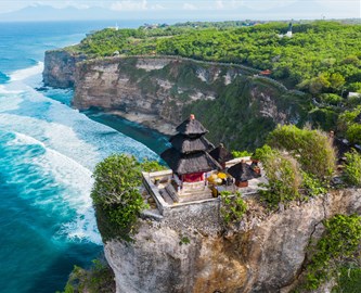 Ulluwatu templet på høj klippe, Bali