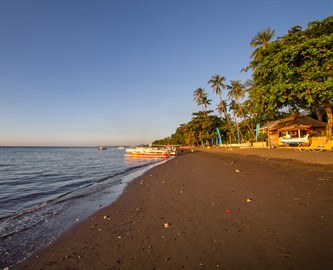 Stranden i Lovina på Bali