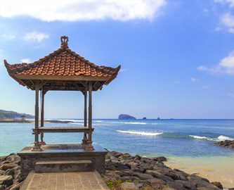 Tempel på stranden i Sanur, Bali