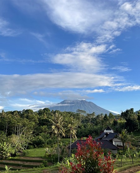 Udsigt over risterrasser og Mount Agung ved Sidemen på Bali